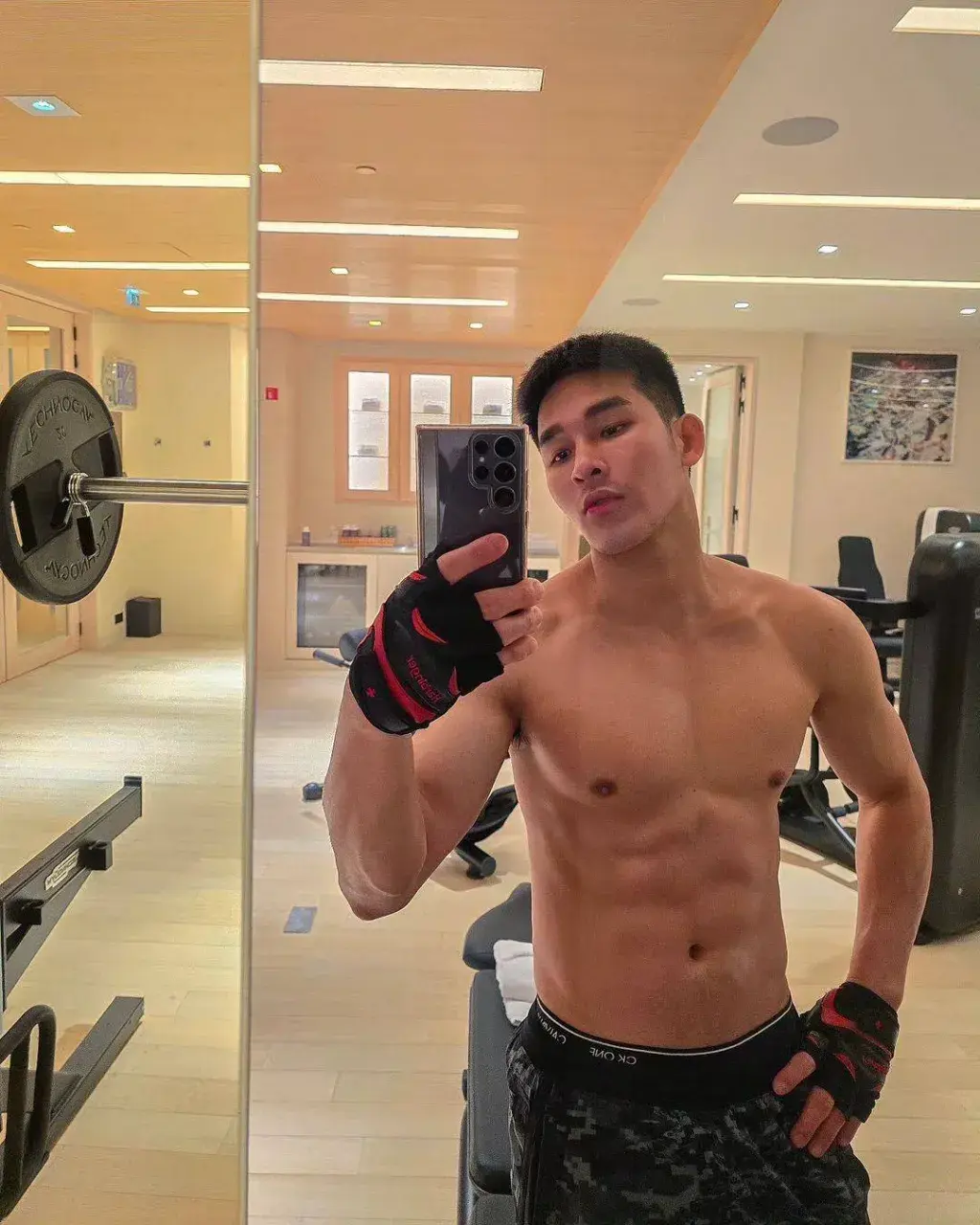 มวยโค้กกก