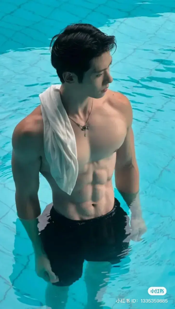 หล่อบ้างน่ารักบ้าง ๘๔