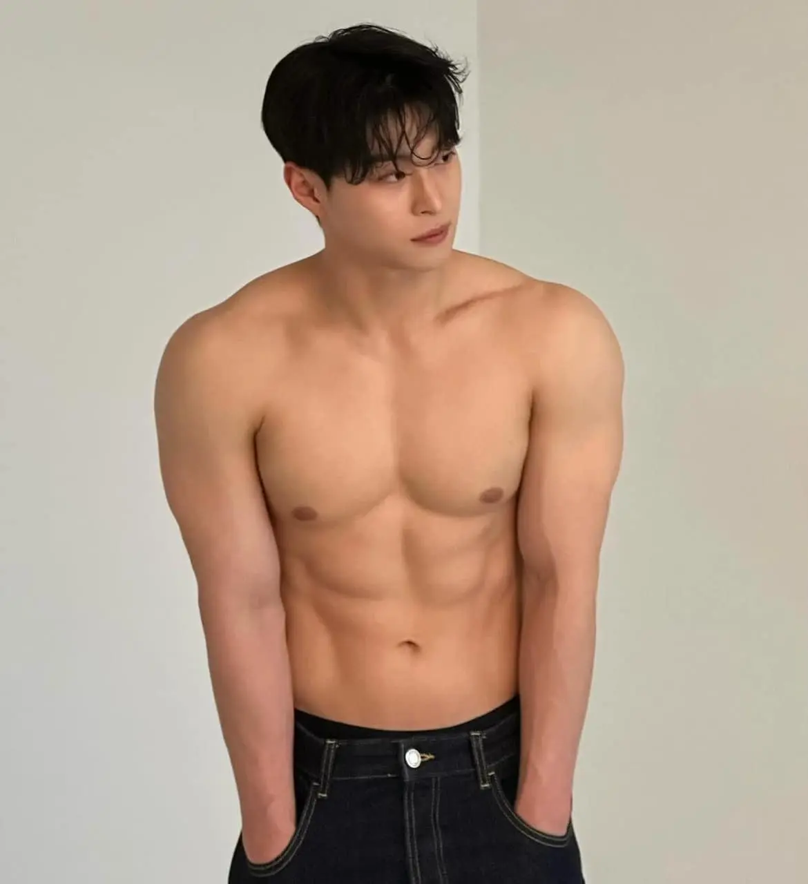 หล่อบ้างน่ารักบ้าง ๘๕
