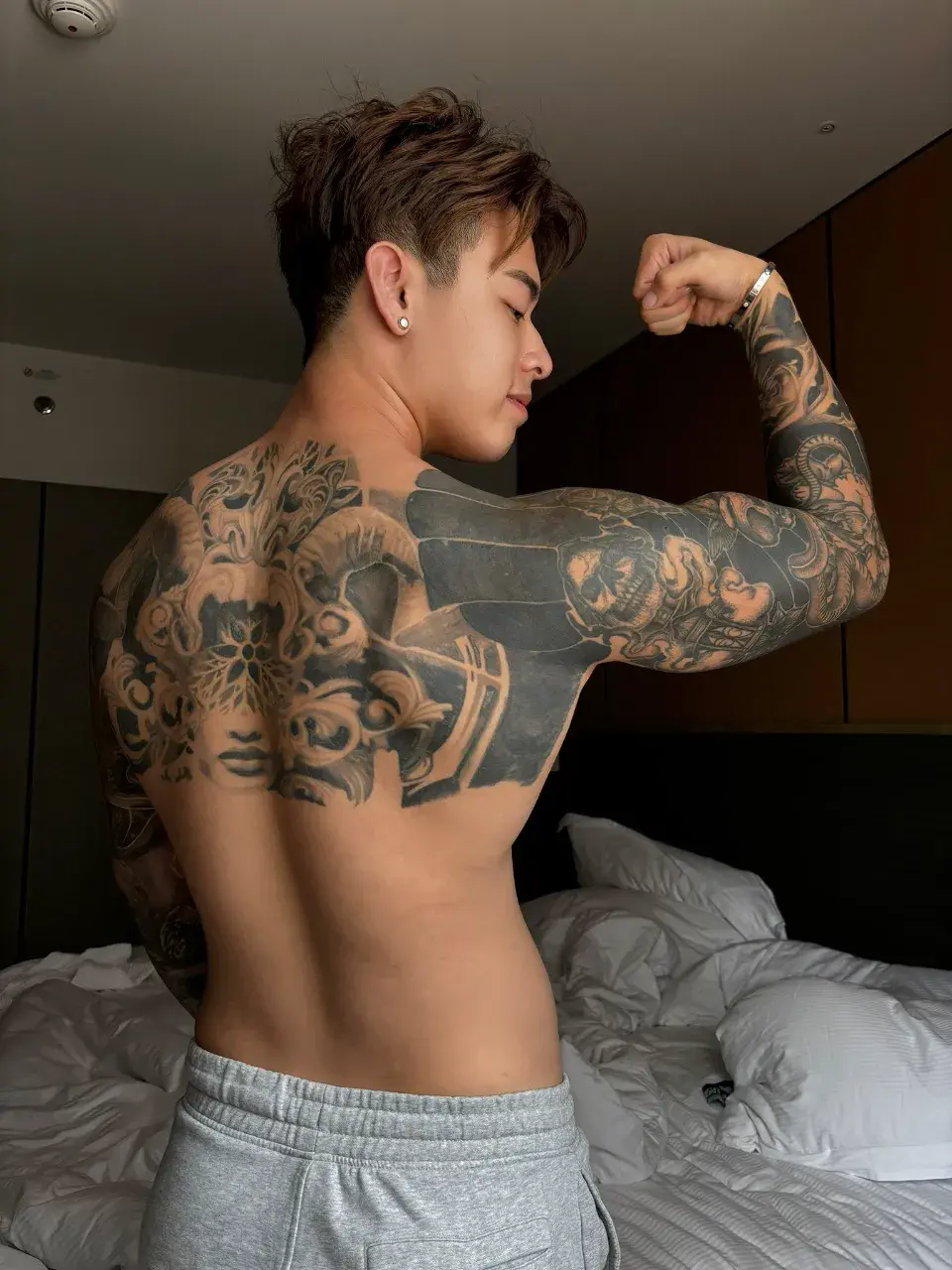 แต่ก่อนชอบอายปัจจุบันชอบลุย