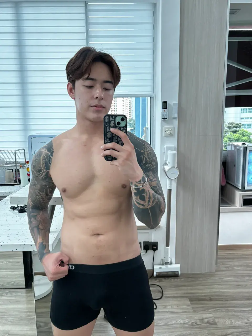 แต่ก่อนชอบอายปัจจุบันชอบลุย
