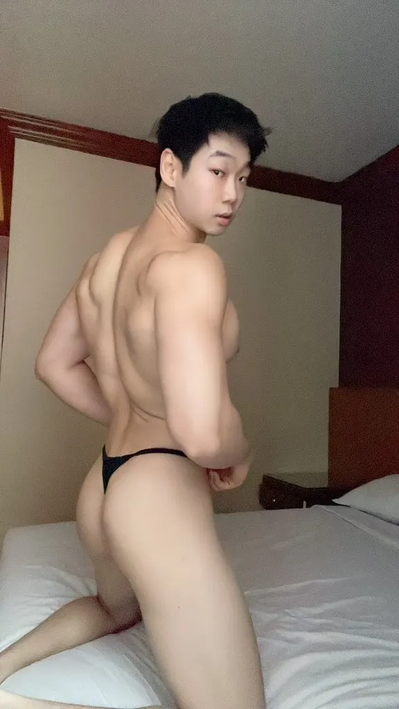 ตี๋น้อย เกาเหลา เกาใจ .