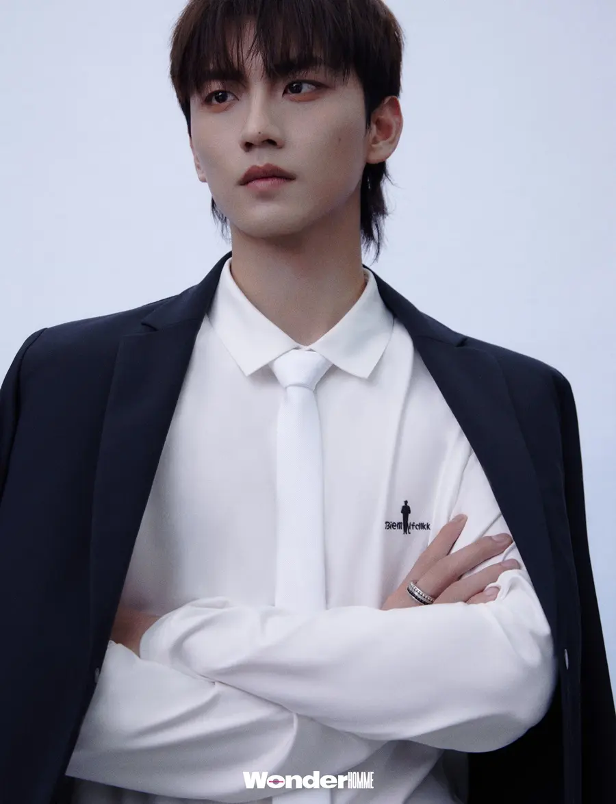 Chen Xinhai @ Wonderland HOMME China S/S 2024