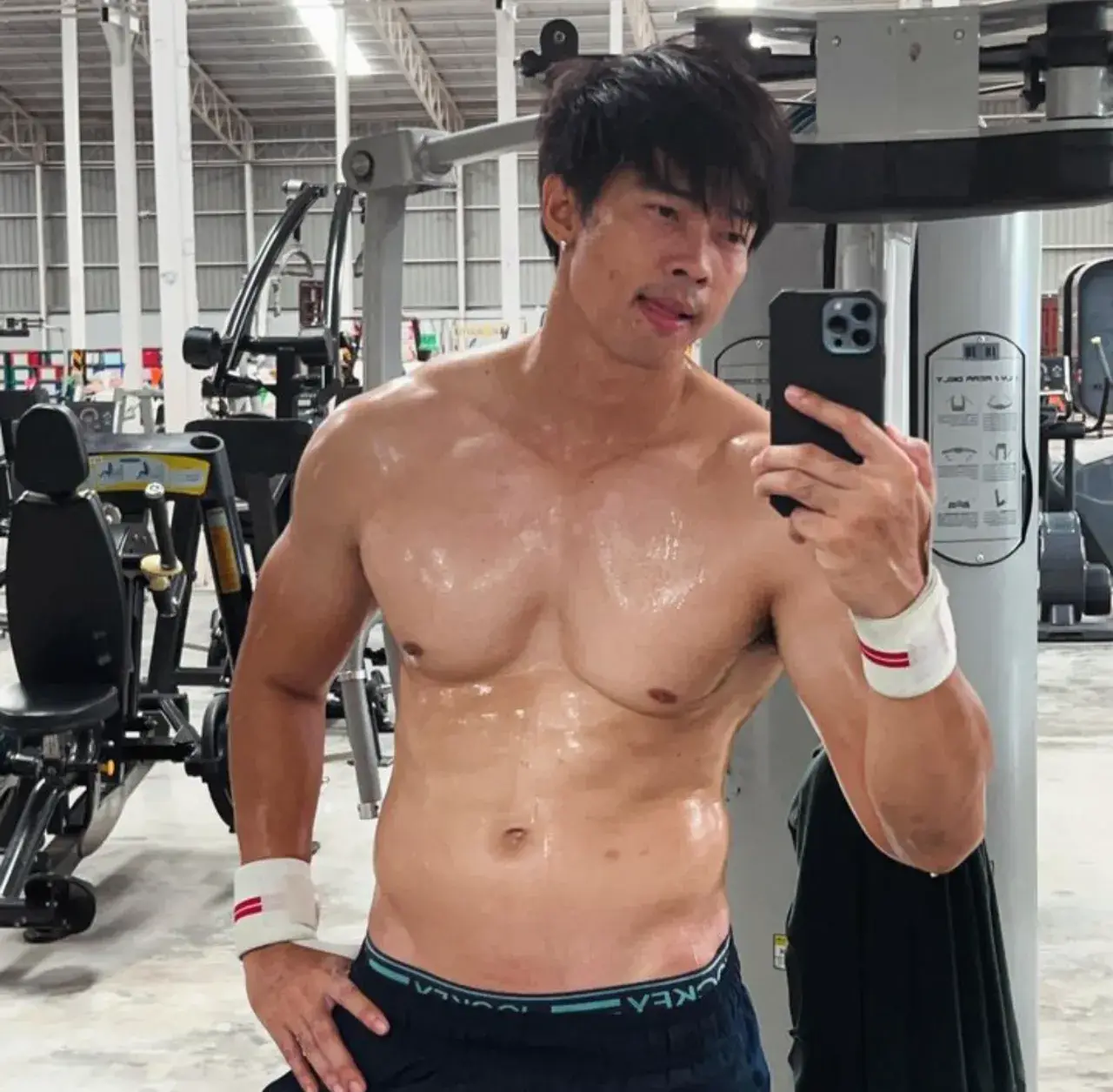ดูดีไม่เปลี่ยนกับ พี่แจ็ค