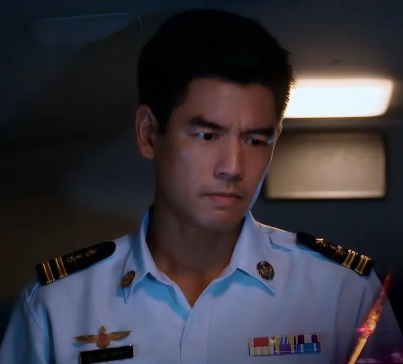 หล่อเข้มละมุนมากพ่อเอ้ย
