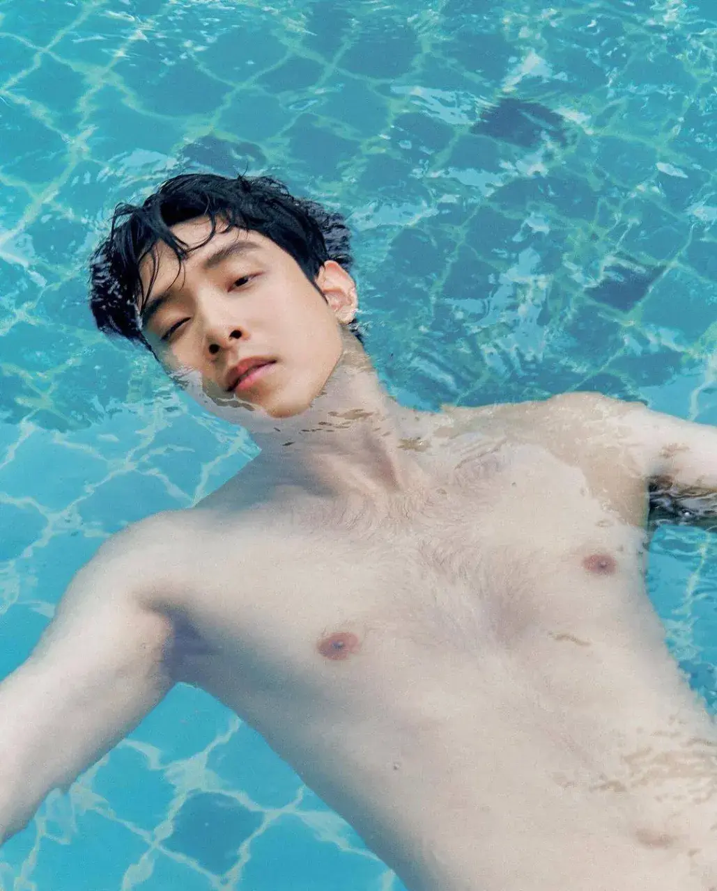 หล่อเข้มละมุนมากพ่อเอ้ย