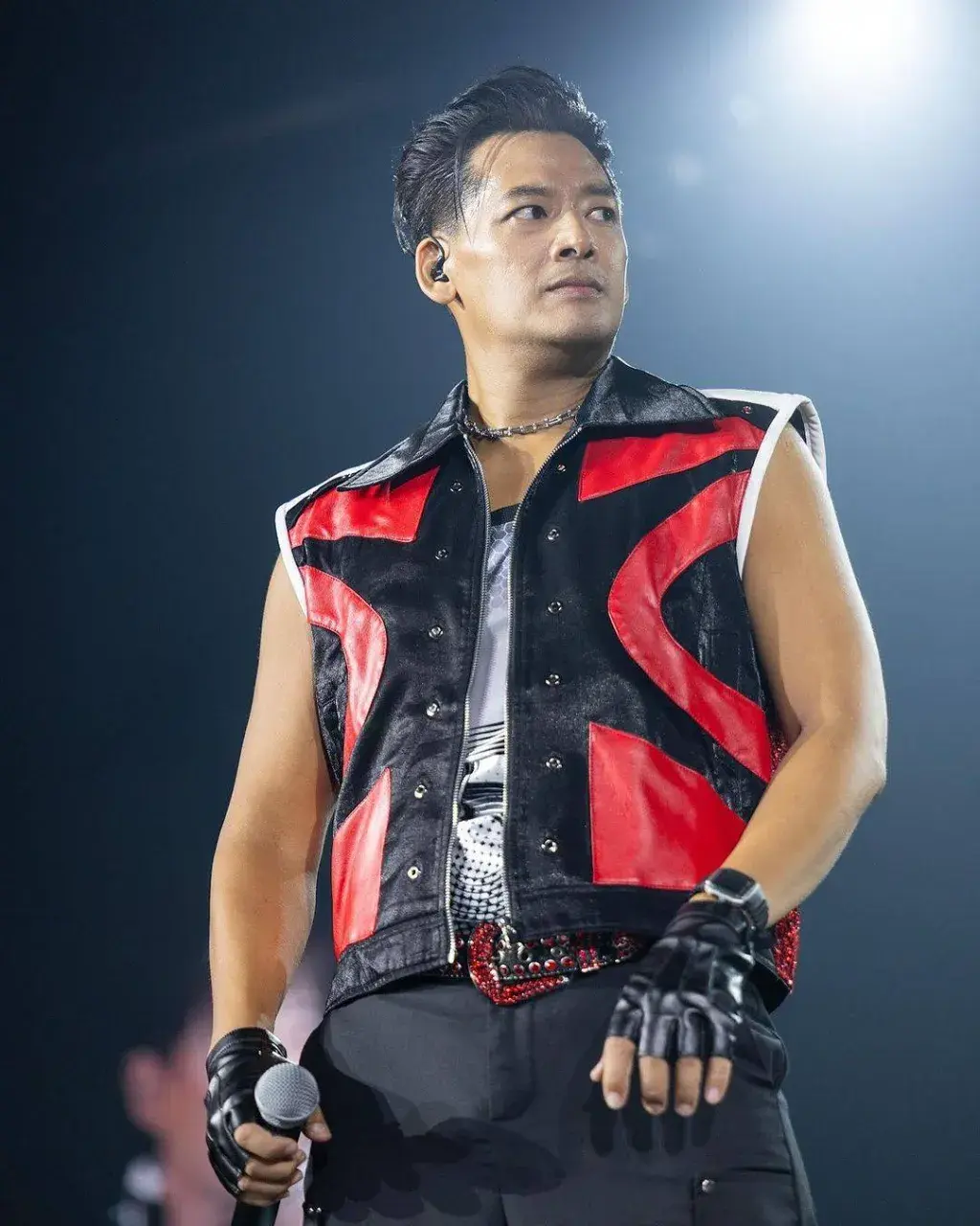 หล่อเข้มละมุนมากพ่อเอ้ย