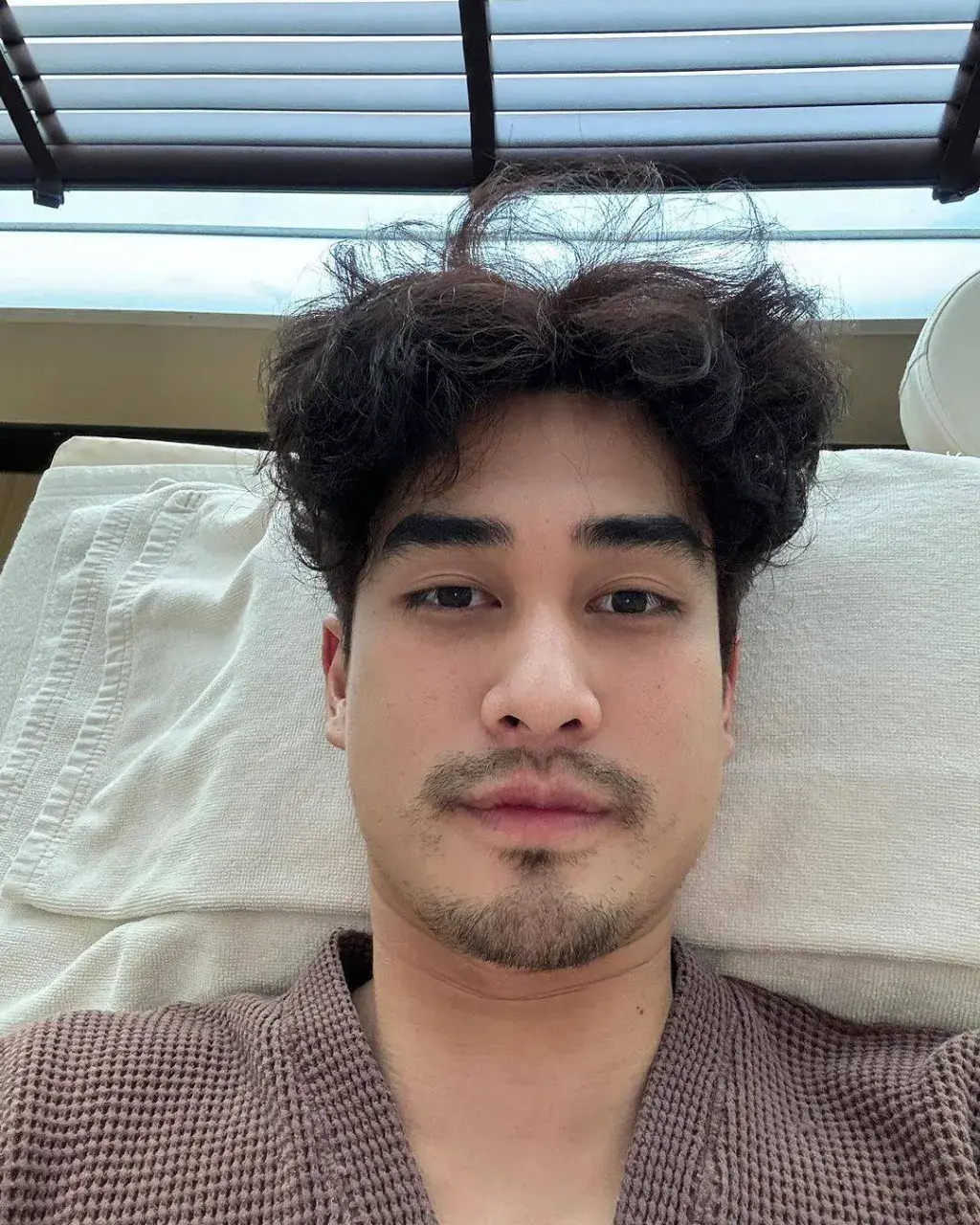 หล่อเข้มละมุนมากพ่อเอ้ย