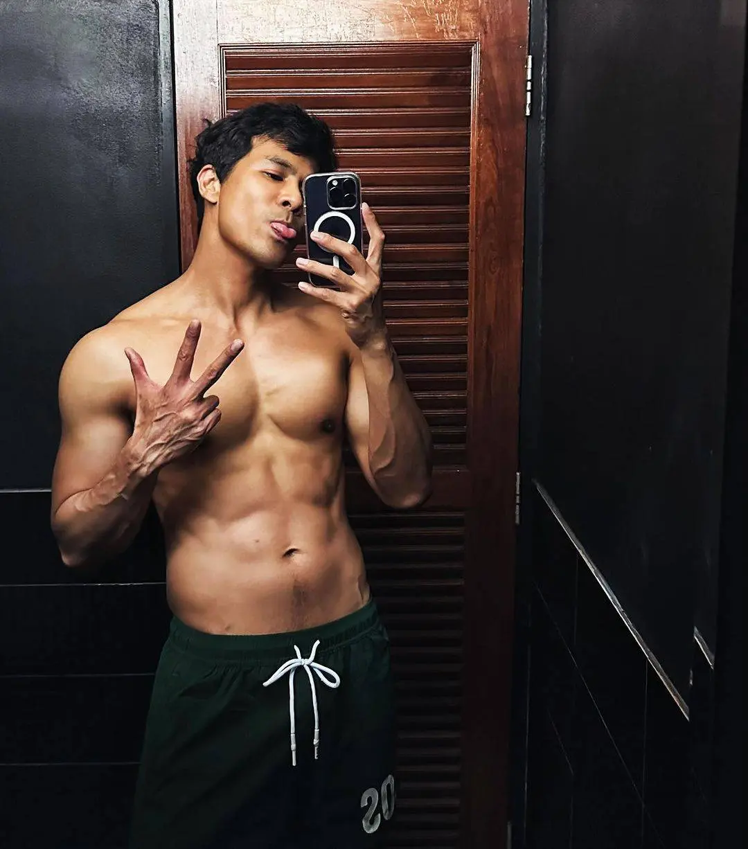 โอ้ววที่รัก