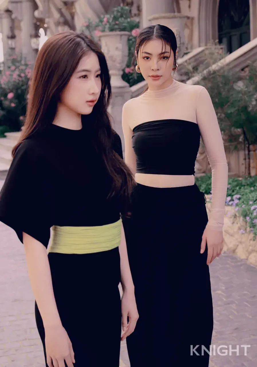 ฝ้าย พีรญา & โยโกะ อาภัสรา -ไอซ์ ปภิชญา & มาริซ่า ลลอยด์  @ KNIGHT China July 2024