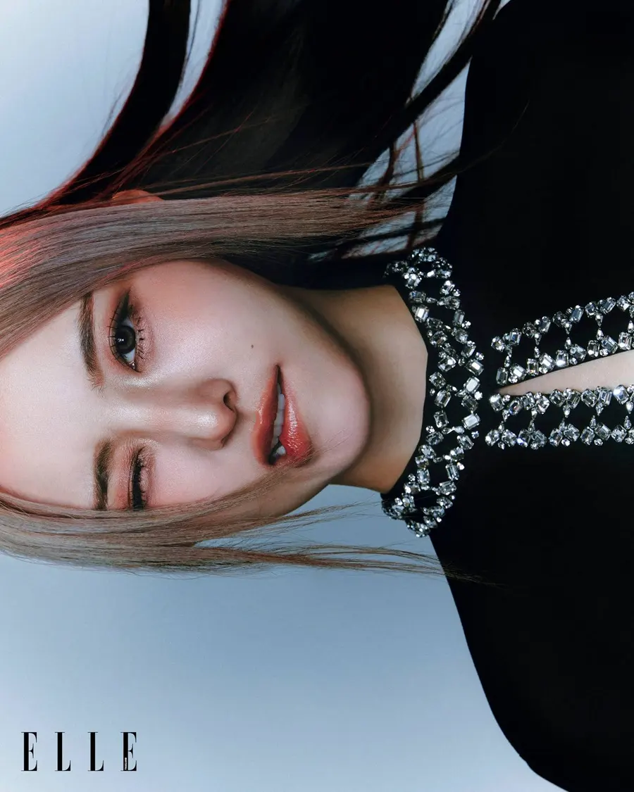 เนเน่ พรนับพัน @ ELLE Thailand July 2024