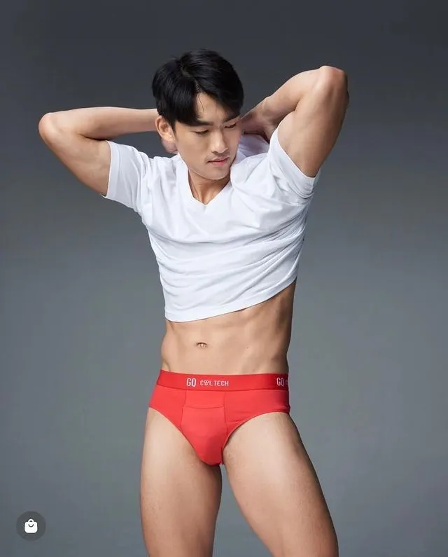 GQ Promotion ‼️ ➡️ https://s.shopee.co.th/A9xCr8M3cR