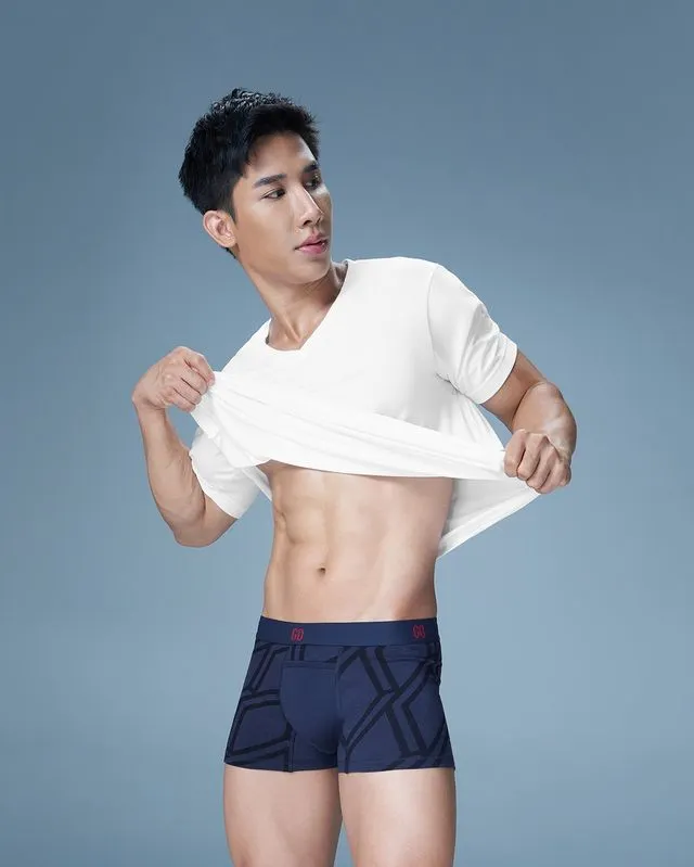 GQ Promotion ‼️ ➡️ https://s.shopee.co.th/A9xCr8M3cR