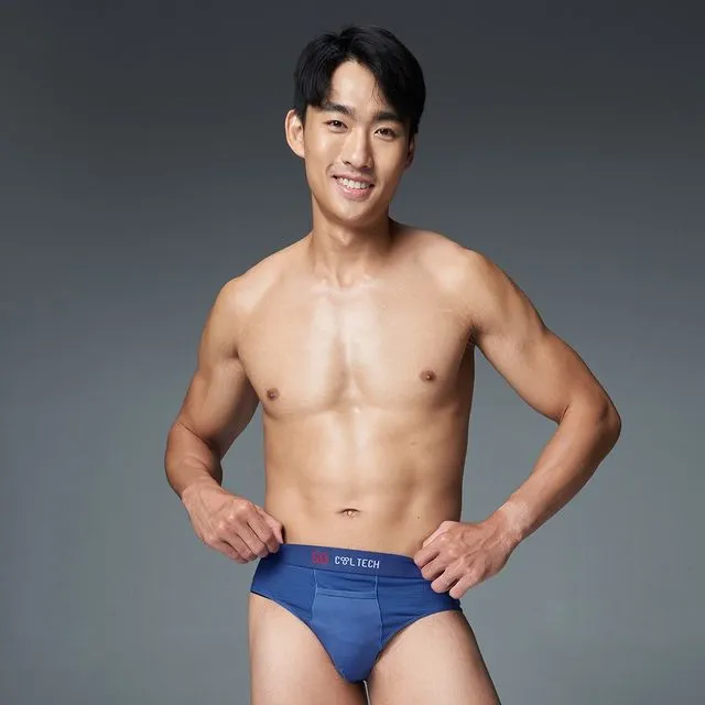 GQ Promotion ‼️ ➡️ https://s.shopee.co.th/A9xCr8M3cR