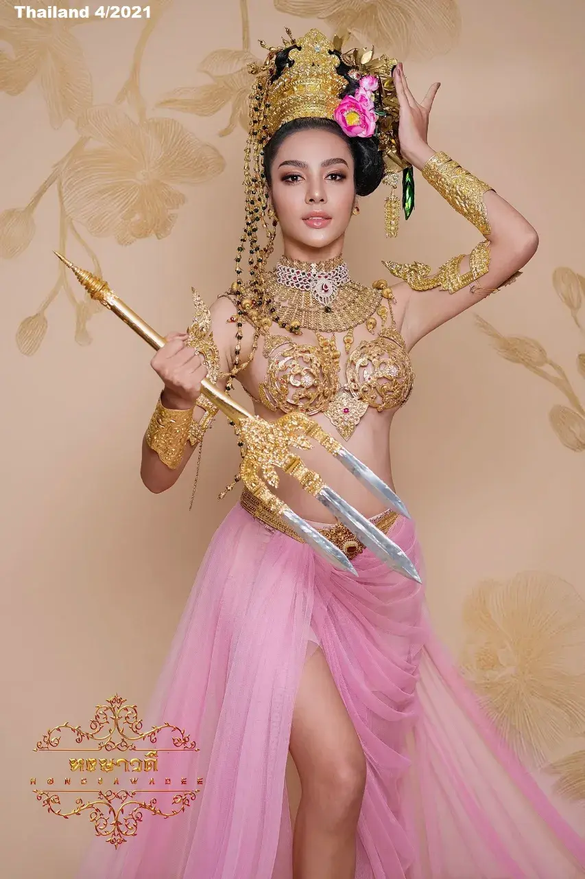 Rak Sod Devi Thai Songkran Lady 2021 🇹🇭