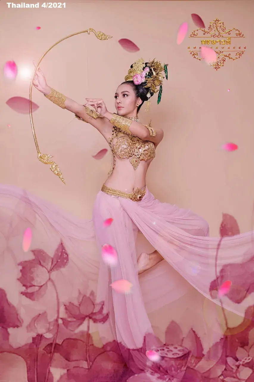 Rak Sod Devi Thai Songkran Lady 2021 🇹🇭