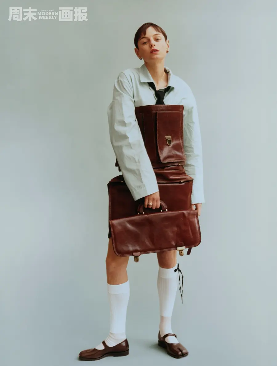 Emma Corrin @ Modern Weekly STYLE China August 2024