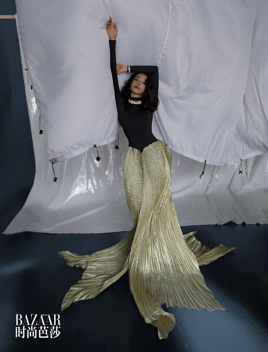 ShuQi @ Harper's BAZAAR China September 2024