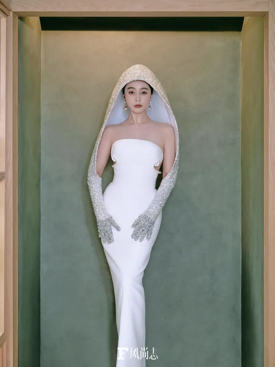 Fan Bingbing @ F风尚志 China August 2024