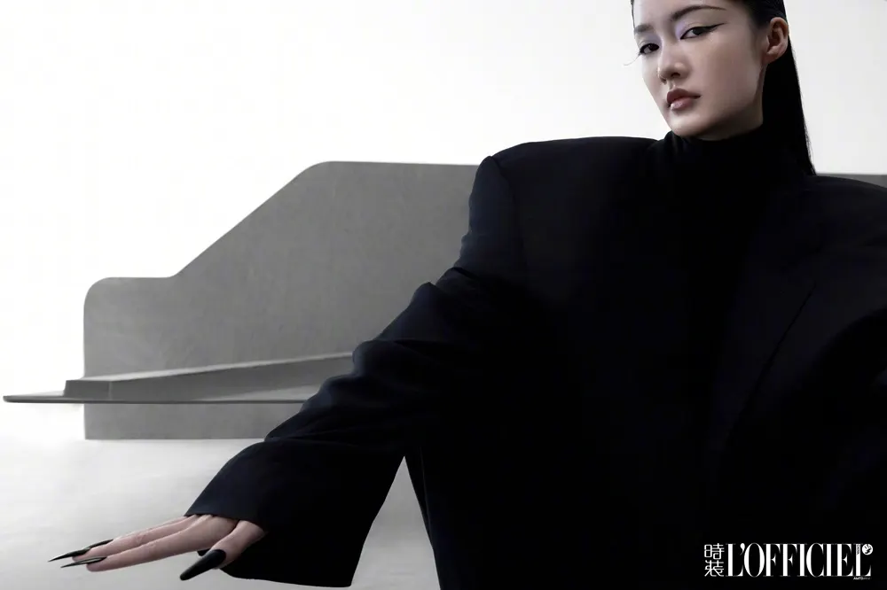 Li Qin @ L&rsquo;Officiel China July 2024