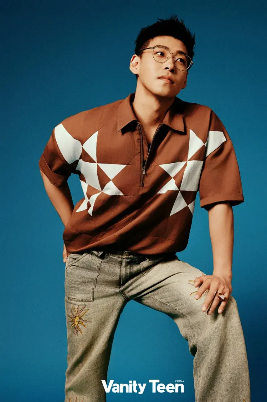 Ling Zhi @ VanityTeen China July 2024