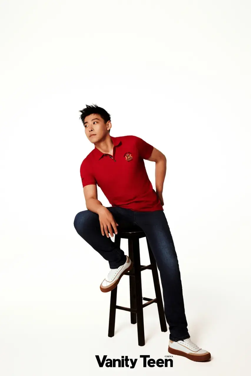 Ling Zhi @ VanityTeen China July 2024