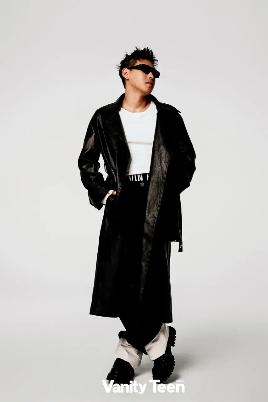 Ling Zhi @ VanityTeen China July 2024