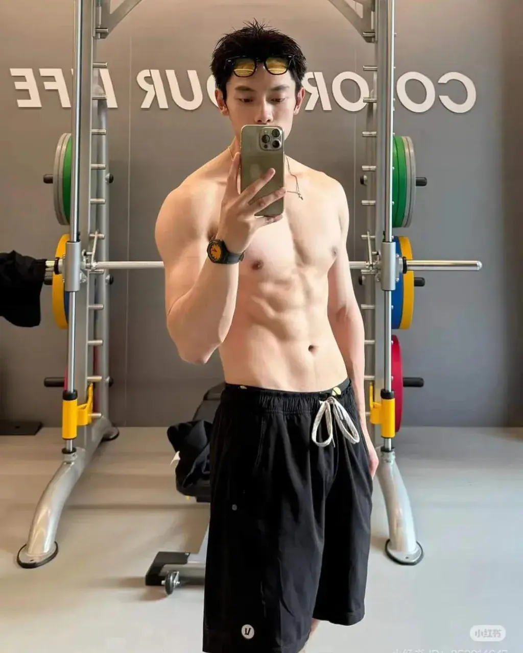 ถอดโชว์เรือนร่าง 2899