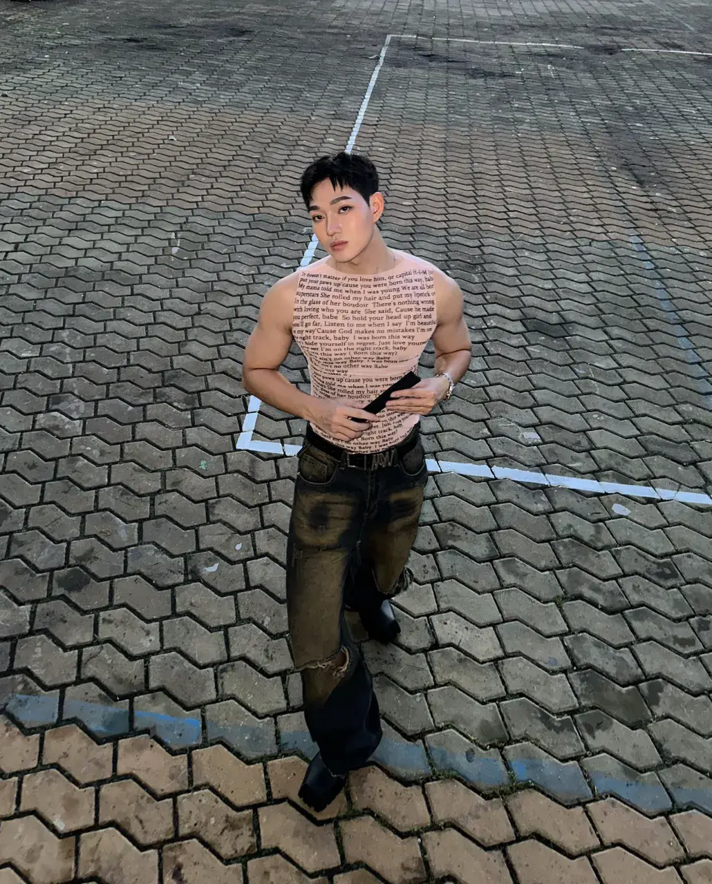 เช็กเรตติ้ง หนุ่มน้อยเวียดนาม.