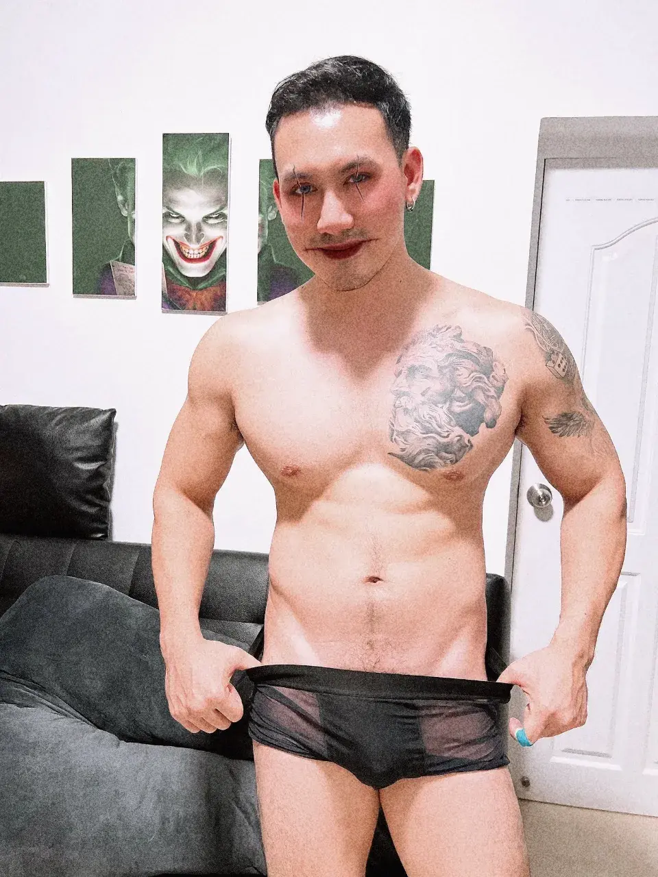 พี่แซม นายแบบเมืองอุดรธานี.