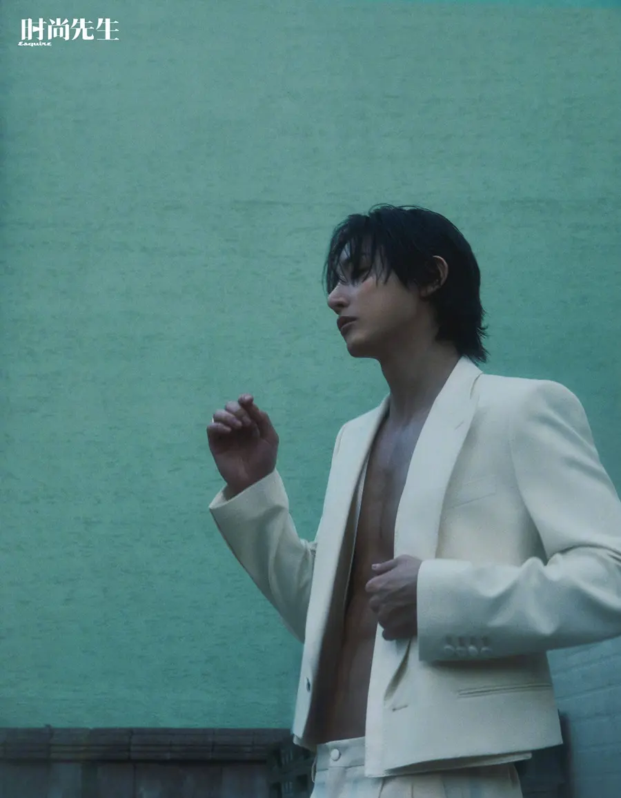Lee Soo Hyuk @ Esquire China July 2024