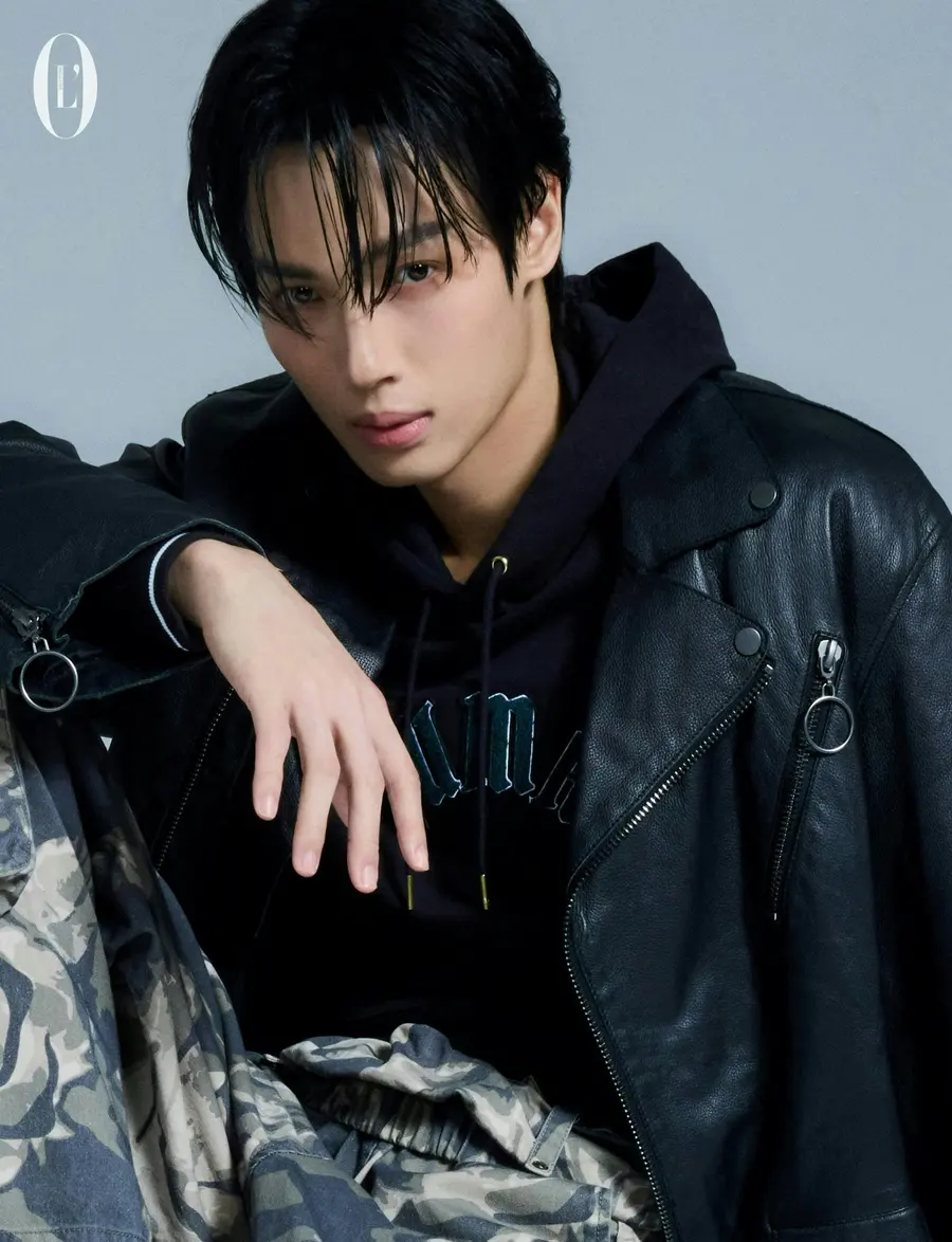 วิน-เมธวิน @ L&rsquo;Officiel Hommes Singapore-Malaysia August 2024