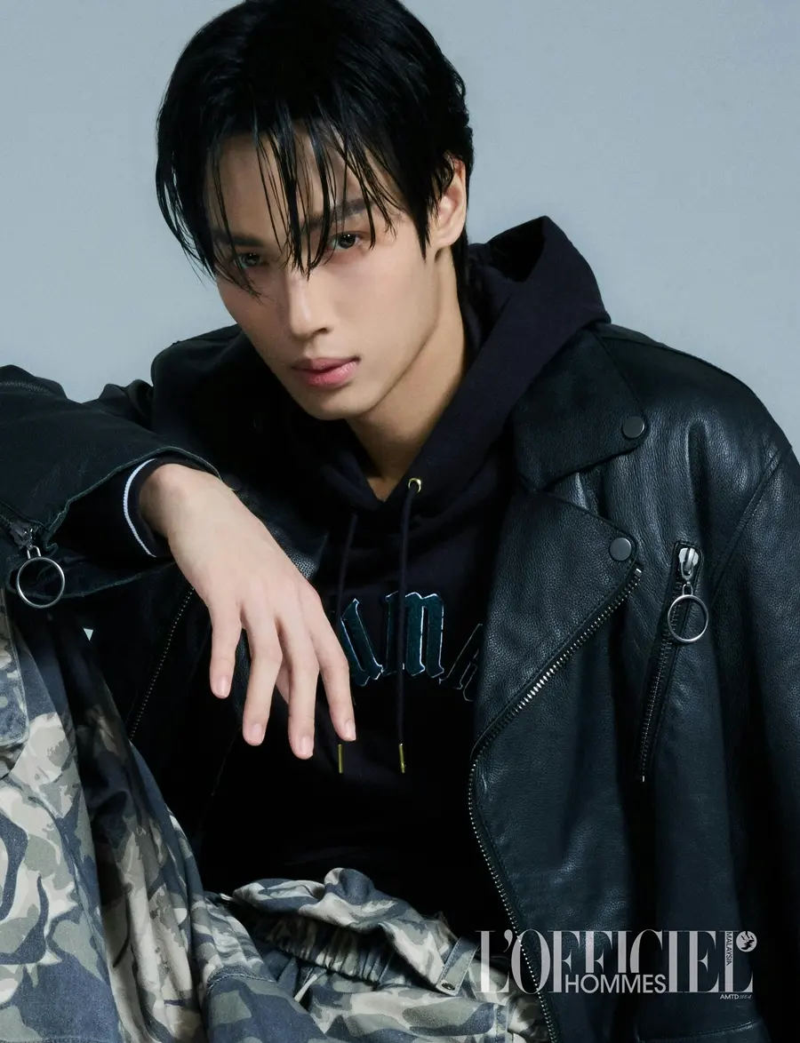 วิน-เมธวิน @ L&rsquo;Officiel Hommes Singapore-Malaysia August 2024