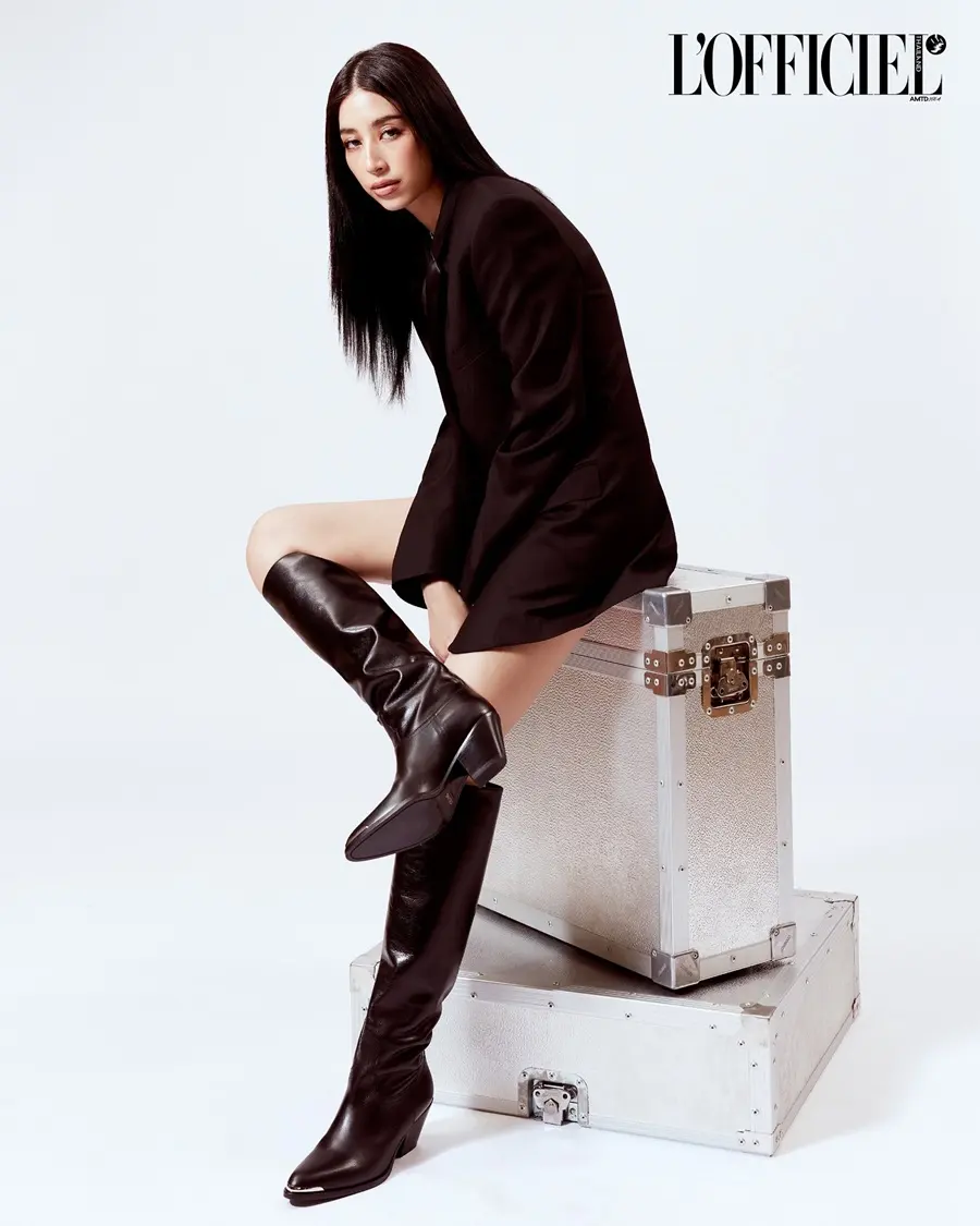 มิ้นต์ ชาลิดา @ L'Officiel Thailand July 2024