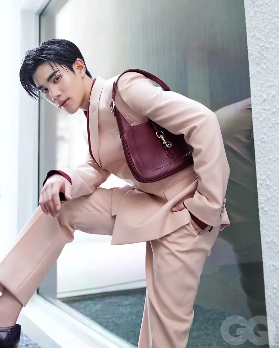 โฟร์ท-ณัฐวรรธน์ @ GQ Thailand August 2024