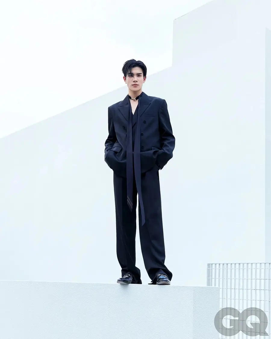 โฟร์ท-ณัฐวรรธน์ @ GQ Thailand August 2024