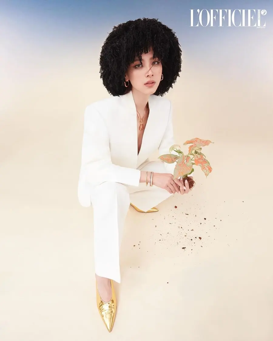 ใบเฟิร์น-พิมพ์ชนก @ L&rsquo;OFFICIEL Thailand November 2024