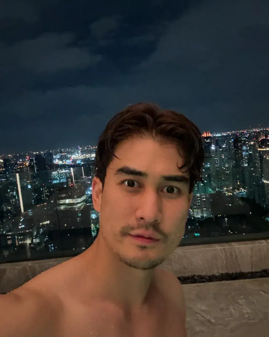 หล่อสายชิล