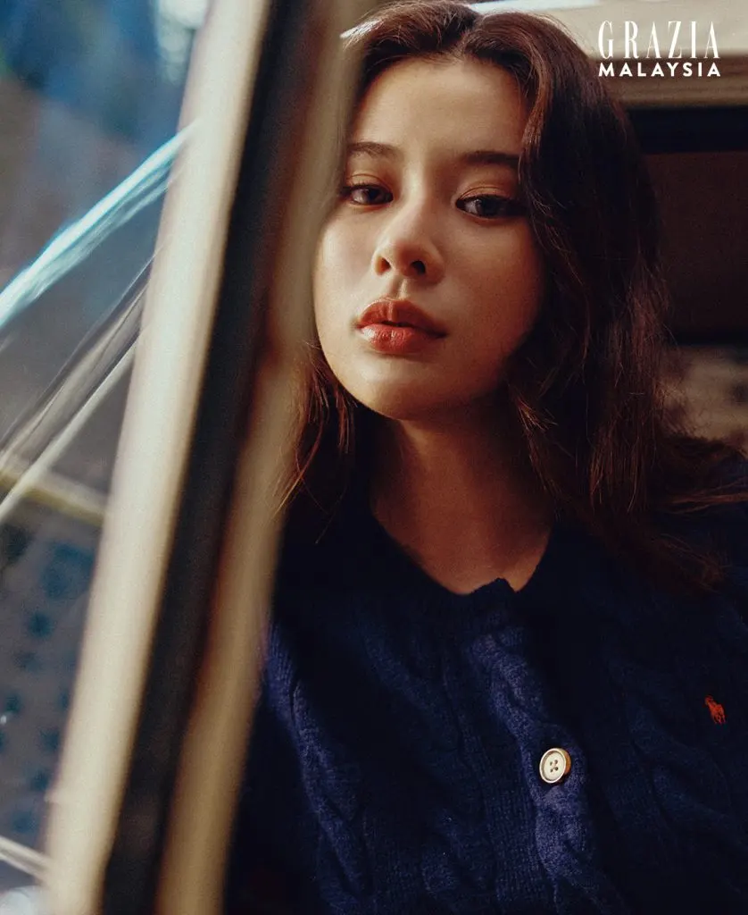 เก้า สุภัสสรา @ GRAZIA Malaysia December 2024-January 2025