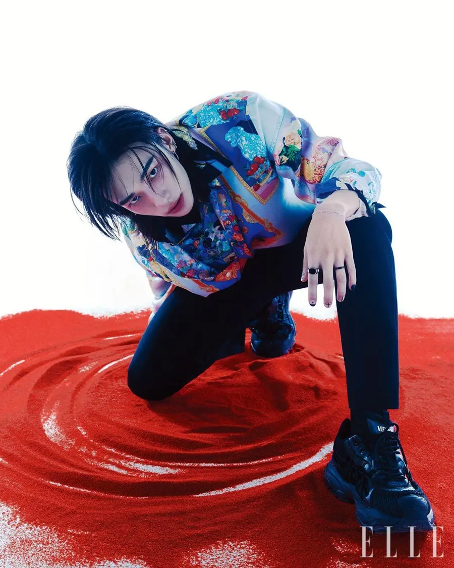 (Stray Kids) Hyunjin @ SuperELLE Korea December 2024