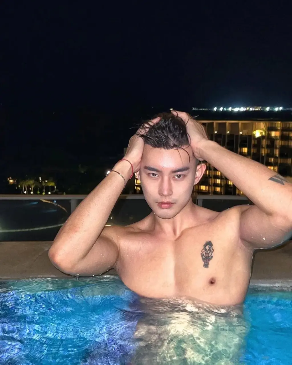 Cool and cute guy : Huyve_seo
