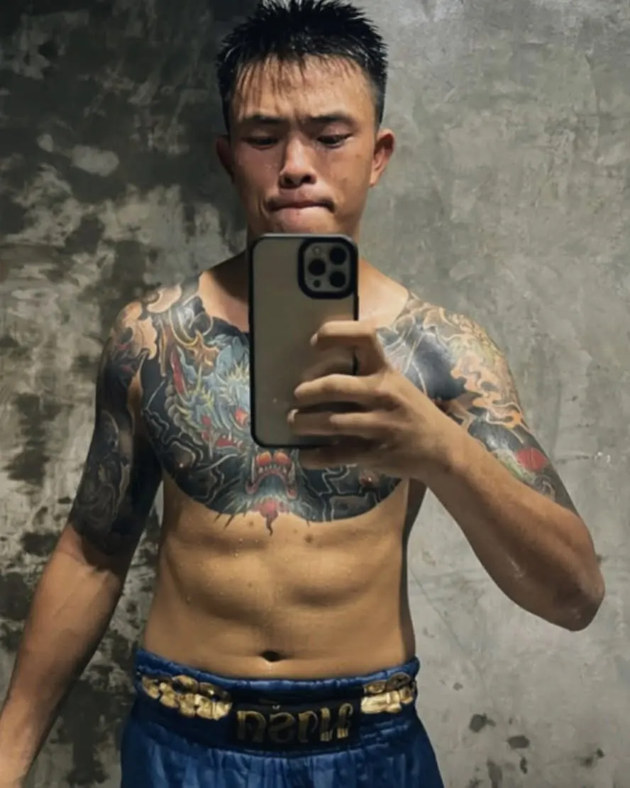 นักมวยหล่อ🍌