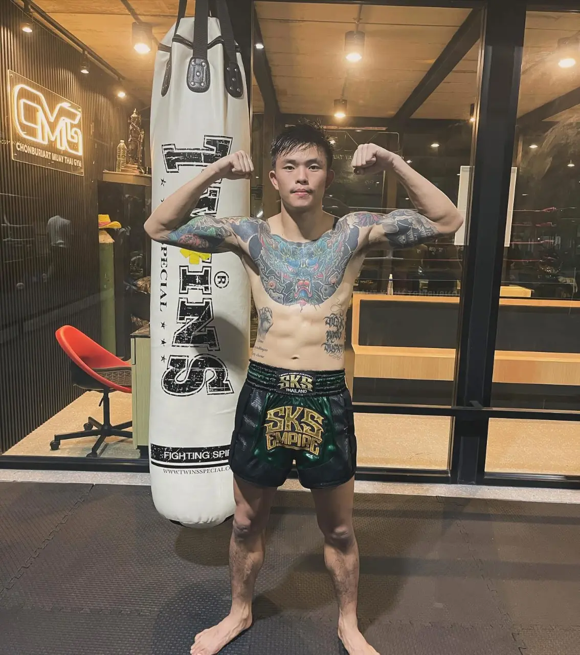 นักมวยหล่อ🍌