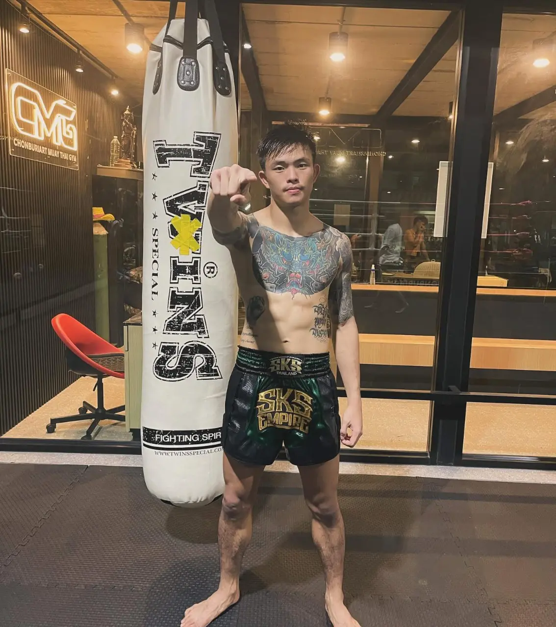 นักมวยหล่อ🍌