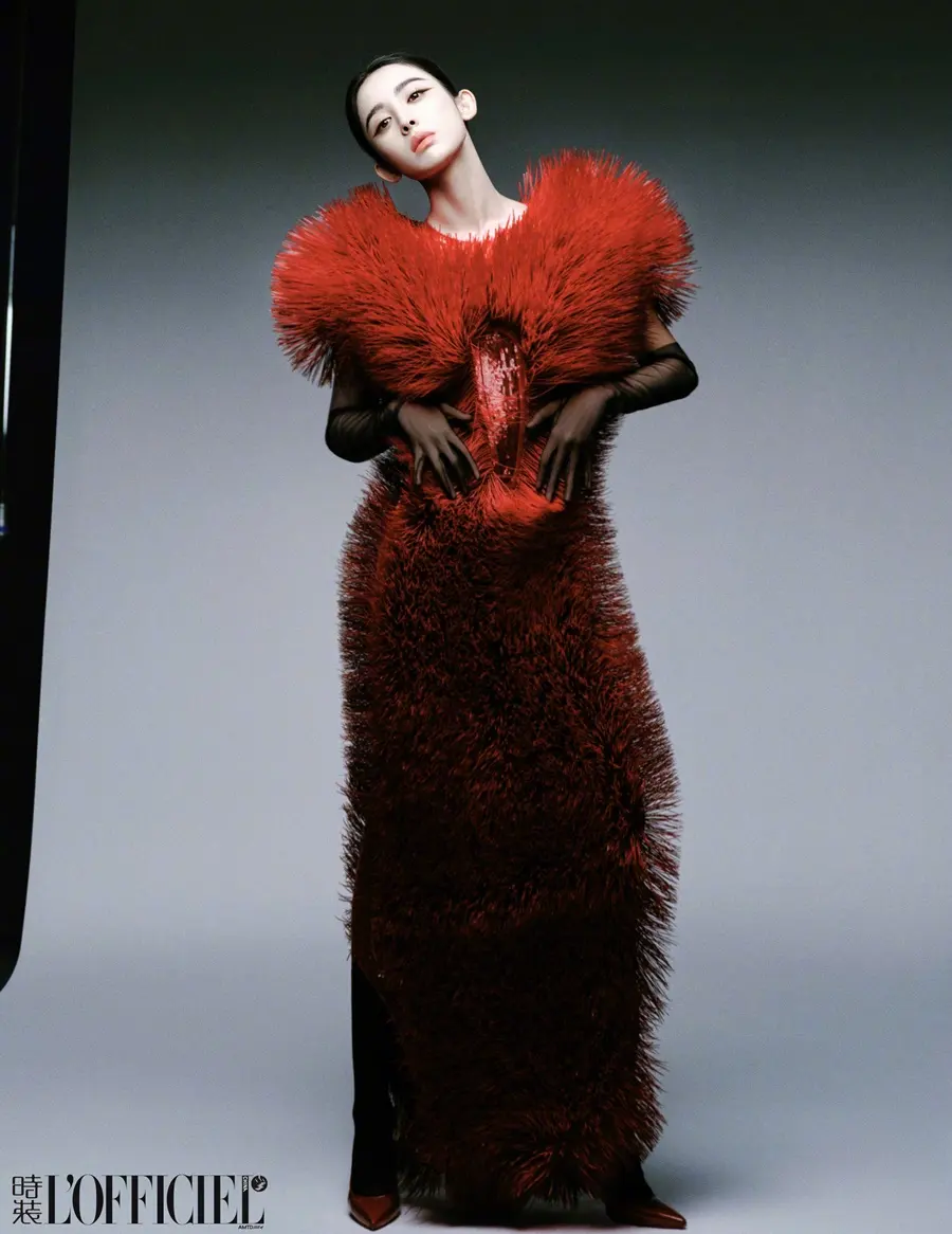 Nazha @ L&rsquo;OFFICIEL China December 2024