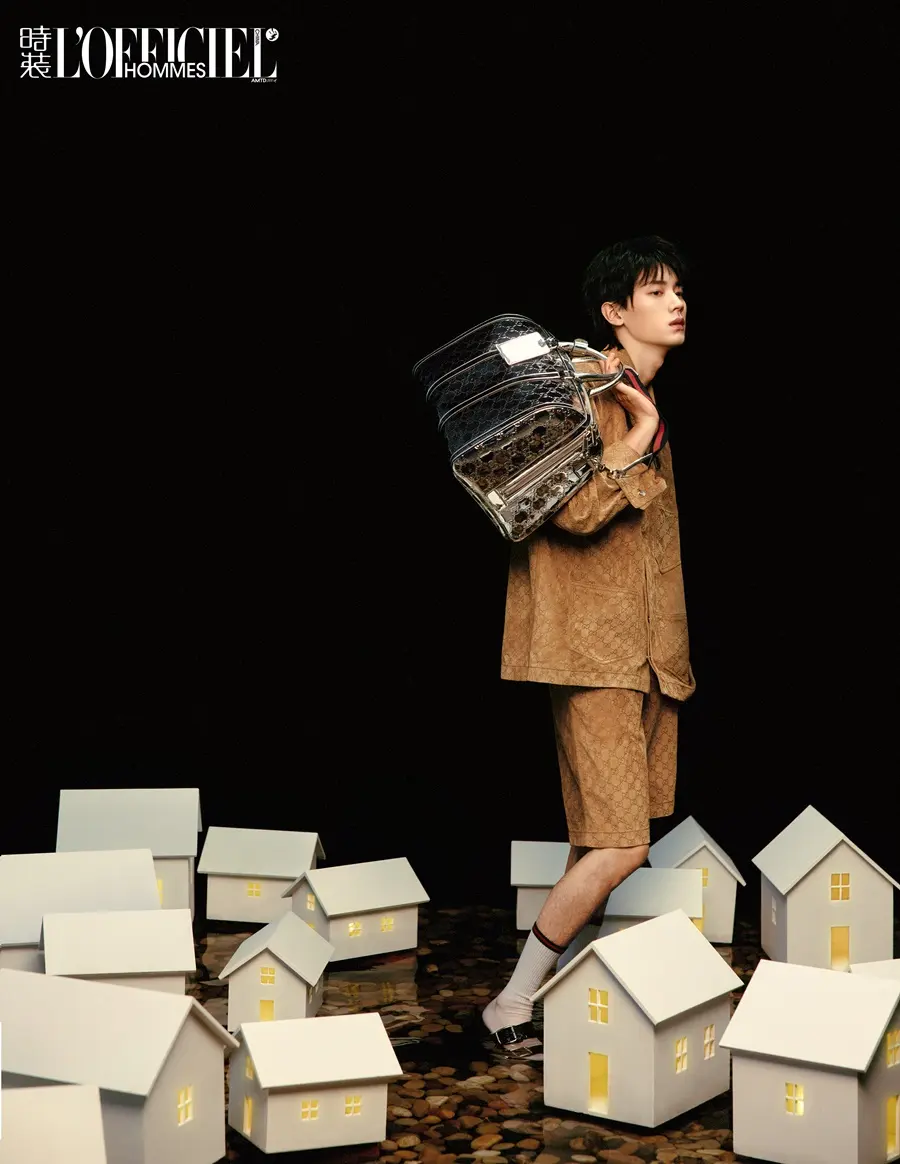 Zhou Yiran @ L&rsquo;OFFICIEL HOMMES China November 2024