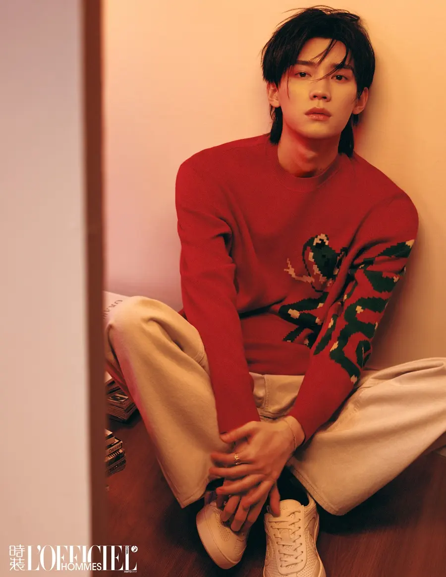 Zhou Yiran @ L&rsquo;OFFICIEL HOMMES China November 2024
