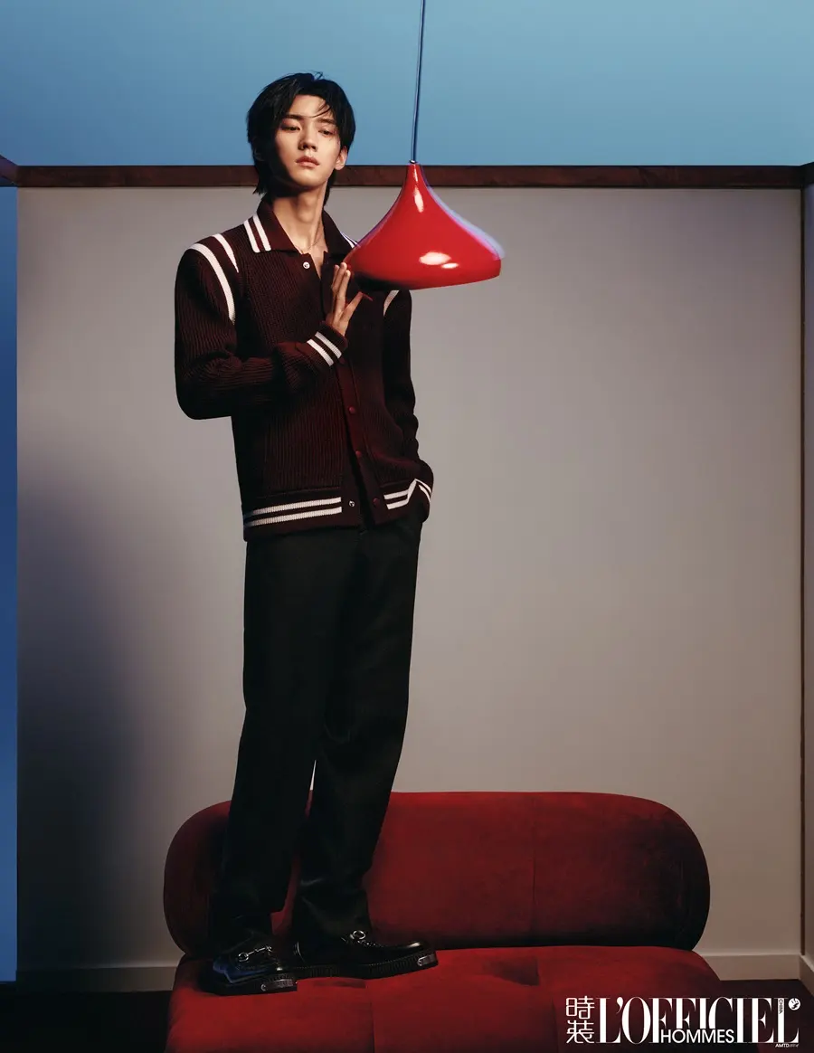 Zhou Yiran @ L&rsquo;OFFICIEL HOMMES China November 2024