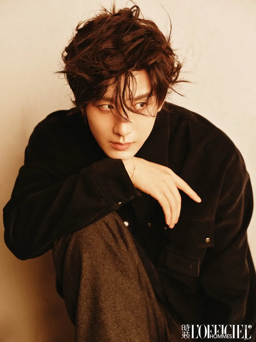 Cheng Yi @ L&rsquo;OFFICIEL HOMMES China December 2024