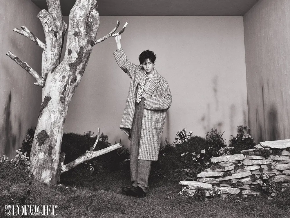 Cheng Yi @ L&rsquo;OFFICIEL HOMMES China December 2024